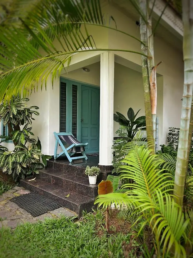 Resort Paddle Cult Hotel Varkala